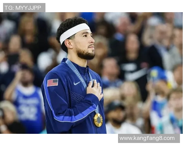 德文布克如何在NBA赛场上展现领袖风范与超强实力